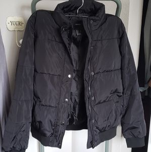 Black Zip-up Puffer Jacket